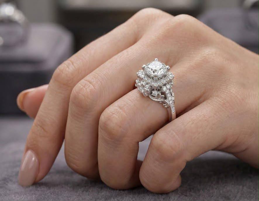 Elegant Diamond Finger Ring for Women