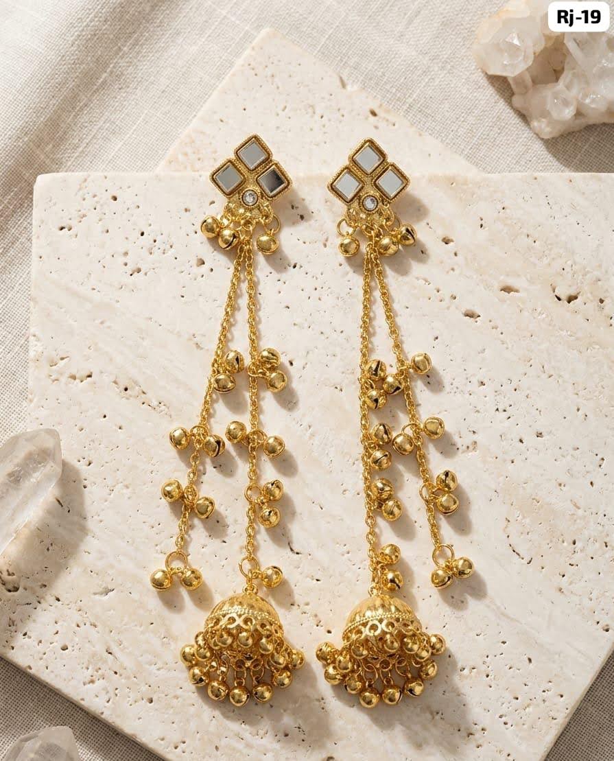 Traditional Gold Plated Long Chain Earrings with Green Stone | पारंपरिक सोन्याचा मुलामा असलेले लांब साखळी इयररिंग्स