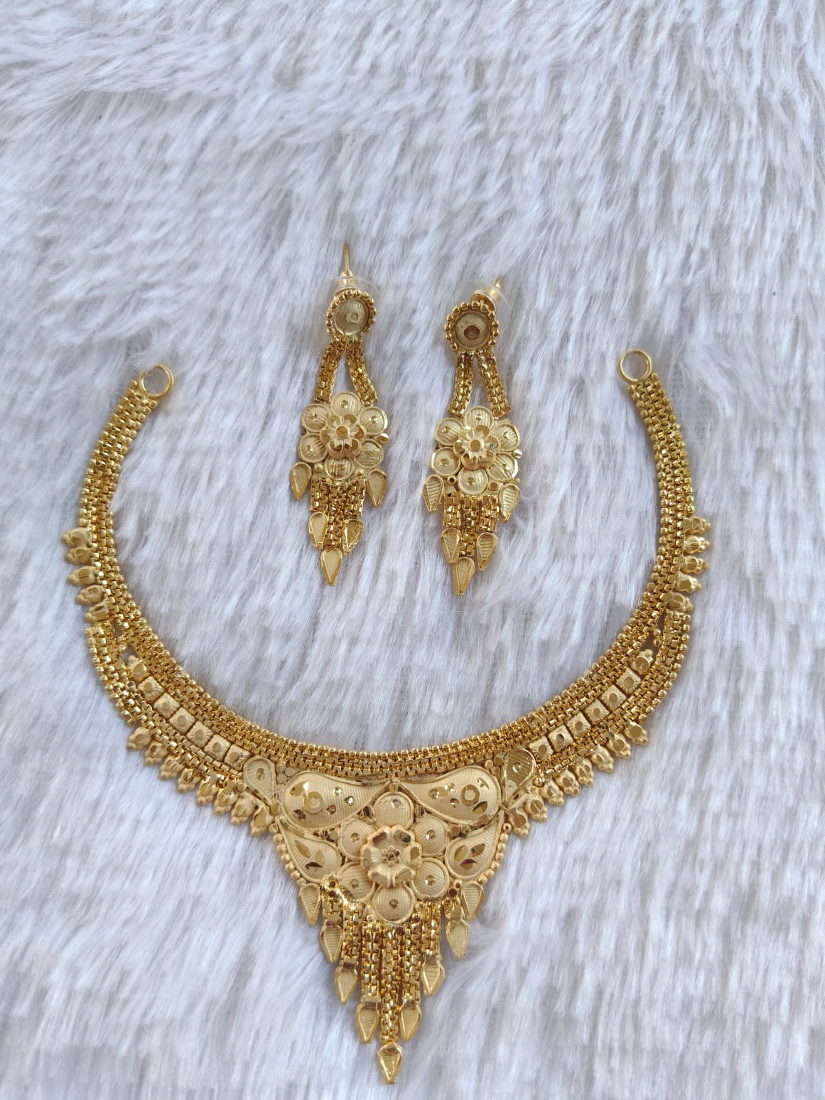 1 Gram Gold Plated Royal Necklace Set with Earrings