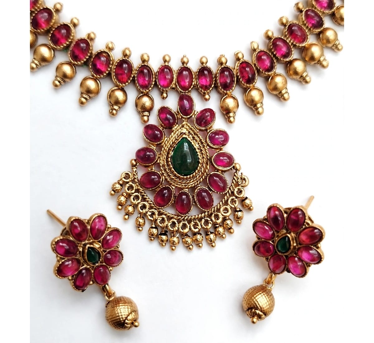 Traditional Gold Plated Pearl & Floral Choker Necklace Set with Matching Earrings